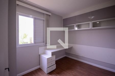 Quarto 2 de apartamento para alugar com 3 quartos, 69m² em Vila Caraguata, São Paulo