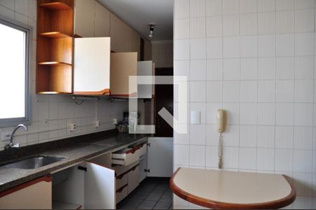 Cozinha de apartamento à venda com 3 quartos, 98m² em Jardim Chapadão, Campinas