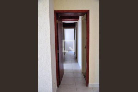  Corredor de apartamento à venda com 3 quartos, 98m² em Jardim Chapadão, Campinas