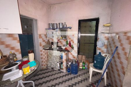 Cozinha de casa para alugar com 1 quarto, 93m² em Vila Sao Sebastiao, Duque de Caxias