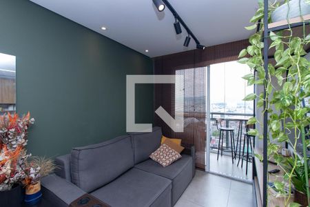 Sala de apartamento à venda com 2 quartos, 48m² em Parque Edu Chaves, São Paulo