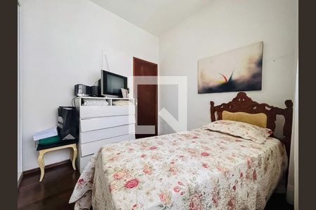 Quarto 1 de casa à venda com 3 quartos, 282m² em Santa Amélia, Belo Horizonte