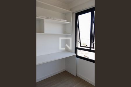 Quarto 2 de apartamento para alugar com 2 quartos, 37m² em Presidente Altino, Osasco