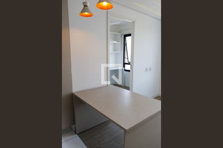 sala de apartamento para alugar com 2 quartos, 37m² em Presidente Altino, Osasco