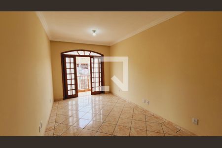 Sala de casa para alugar com 3 quartos, 90m² em Parque Almerinda Pereira Chaves, Jundiaí