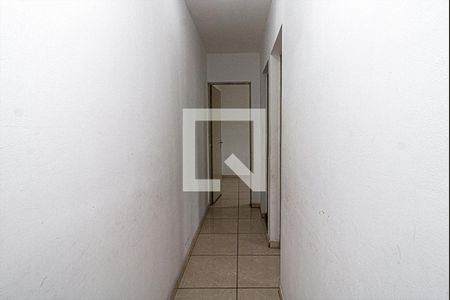 corredor para os cômodos de apartamento à venda com 2 quartos, 45m² em Parque Bristol, São Paulo