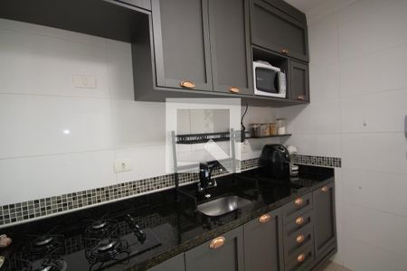 Cozinha de casa de condomínio para alugar com 3 quartos, 54m² em Parque Vitória, São Paulo