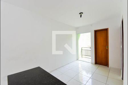 Sala de apartamento para alugar com 2 quartos, 50m² em Jardim do Triunfo, Guarulhos