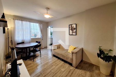 Sala de apartamento à venda com 2 quartos, 76m² em Centro, Niterói