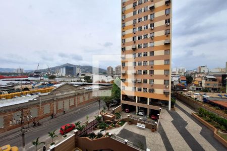 Vista da Sala de apartamento à venda com 2 quartos, 76m² em Centro, Niterói