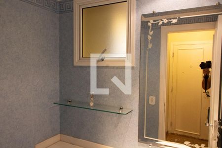 LAVABO de apartamento à venda com 1 quarto, 70m² em Cambuí, Campinas