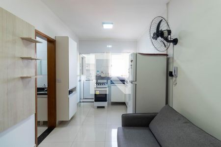 Sala/Cozinha de apartamento para alugar com 2 quartos, 43m² em Vila Costa Melo, São Paulo