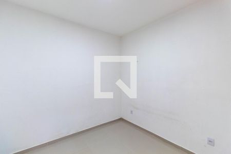 Quarto 2 de apartamento para alugar com 2 quartos, 43m² em Vila Costa Melo, São Paulo