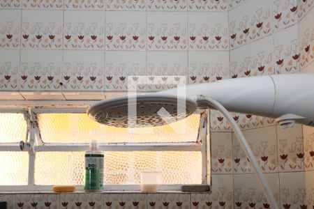 Casa à venda com 171m², 3 quartos e 2 vagas Casa à venda com 171m², 3 quartos e 2 vagasBanheiro