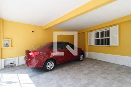 Casa à venda com 171m², 3 quartos e 2 vagas Casa à venda com 171m², 3 quartos e 2 vagasGaragem