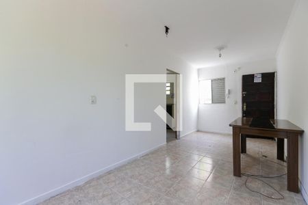 Sala de apartamento para alugar com 2 quartos, 58m² em Conjunto Residencial José Bonifácio, São Paulo