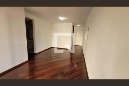 Foto 02 de apartamento à venda com 3 quartos, 74m² em Super Quadra Morumbi, São Paulo