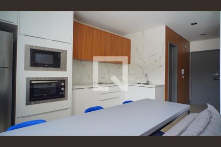 Sala_Cozinha  de kitnet/studio para alugar com 1 quarto, 35m² em Saco dos Limões, Florianópolis