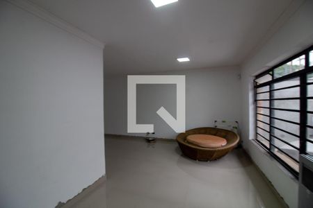 Sala de casa à venda com 3 quartos, 360m² em Brooklin Paulista, São Paulo