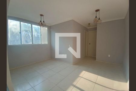 Sala de apartamento para alugar com 2 quartos, 44m² em Vargem Grande, Rio de Janeiro