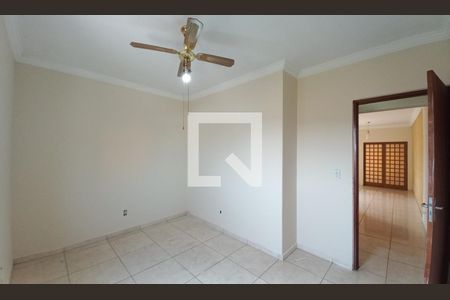 Quarto 2  de apartamento para alugar com 2 quartos, 60m² em Jardim Ipaussurama, Campinas