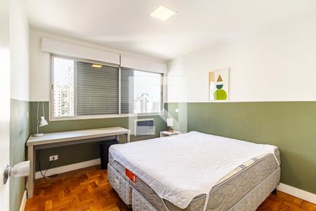 Quarto 2 de apartamento para alugar com 3 quartos, 116m² em Cerqueira César, São Paulo