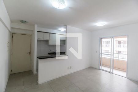 Sala de TV de apartamento à venda com 2 quartos, 62m² em Bethaville I, Barueri