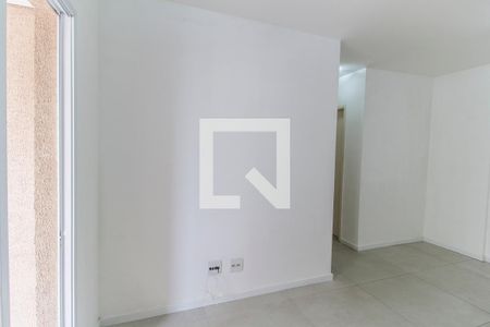 Sala de TV de apartamento à venda com 2 quartos, 62m² em Bethaville I, Barueri