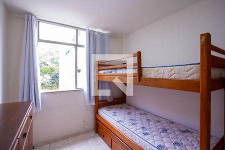 Quarto 1 de apartamento para alugar com 2 quartos, 55m² em Santa Rosa, Niterói