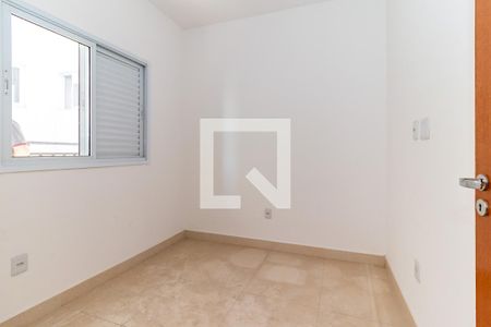 Quarto 1 de apartamento para alugar com 2 quartos, 40m² em Cidade Líder, São Paulo