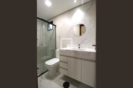 Banheiro de kitnet/studio para alugar com 1 quarto, 26m² em Vila Nova Conceição, São Paulo