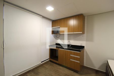 Cozinha e Área de Serviço de kitnet/studio para alugar com 1 quarto, 26m² em Vila Nova Conceição, São Paulo