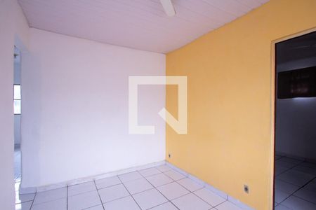 Sala de casa para alugar com 2 quartos, 80m² em Ze Garoto, São Gonçalo