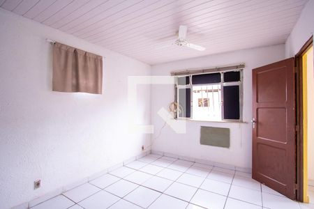 Quarto 1 de casa para alugar com 2 quartos, 80m² em Ze Garoto, São Gonçalo