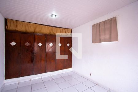 Quarto 1 de casa para alugar com 2 quartos, 80m² em Ze Garoto, São Gonçalo