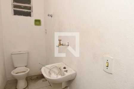 Banheiro de casa para alugar com 1 quarto, 50m² em Jardim Norma, São Paulo