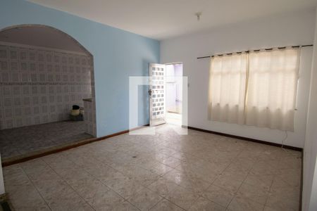 Sala de casa para alugar com 2 quartos, 130m² em Parque Felicidade, Duque de Caxias