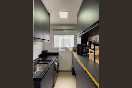 Cozinha de apartamento à venda com 2 quartos, 50m² em Vila Nhocune, São Paulo