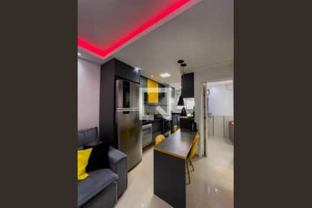 Cozinha de apartamento à venda com 2 quartos, 50m² em Vila Nhocune, São Paulo