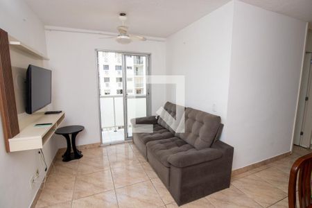 Sala de apartamento para alugar com 2 quartos, 50m² em Recreio dos Bandeirantes, Rio de Janeiro