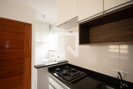 Cozinha de casa de condomínio à venda com 1 quarto, 34m² em Vila Nivi, São Paulo