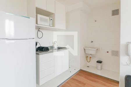 Cozinha e Área de Serviço de apartamento à venda com 2 quartos, 34m² em Butantã, São Paulo