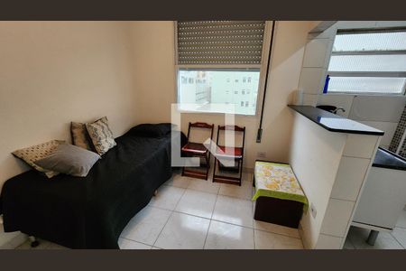 Sala de apartamento para alugar com 1 quarto, 26m² em Boqueirão, Santos