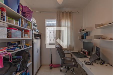 Quarto 2 de apartamento à venda com 3 quartos, 75m² em Santa Terezinha, Belo Horizonte