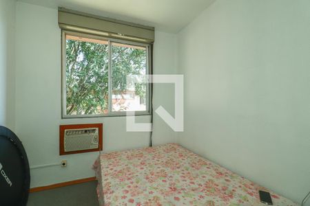 Quarto 2 de apartamento à venda com 2 quartos, 60m² em Jardim Itu, Porto Alegre