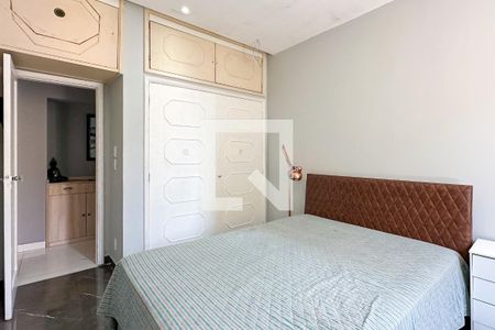 Quarto 1 de apartamento à venda com 3 quartos, 140m² em Copacabana, Rio de Janeiro