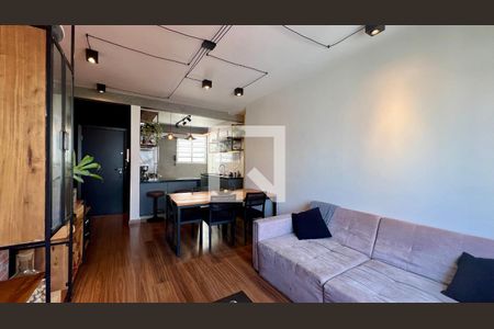 Sala de TV de apartamento à venda com 2 quartos, 89m² em Pinheiros, São Paulo