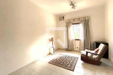 Casa de condomínio à venda com 1000m², 4 quartos e 4 vagas Casa de condomínio à venda com 1000m², 4 quartos e 4 vagasQuarto 3