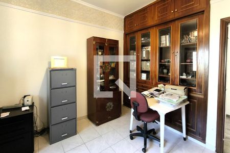 Casa de condomínio à venda com 1000m², 4 quartos e 4 vagas Casa de condomínio à venda com 1000m², 4 quartos e 4 vagasQuarto 6