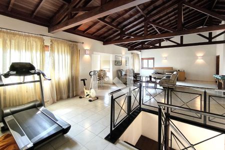 Casa de condomínio à venda com 1000m², 4 quartos e 4 vagas Casa de condomínio à venda com 1000m², 4 quartos e 4 vagasSala 3